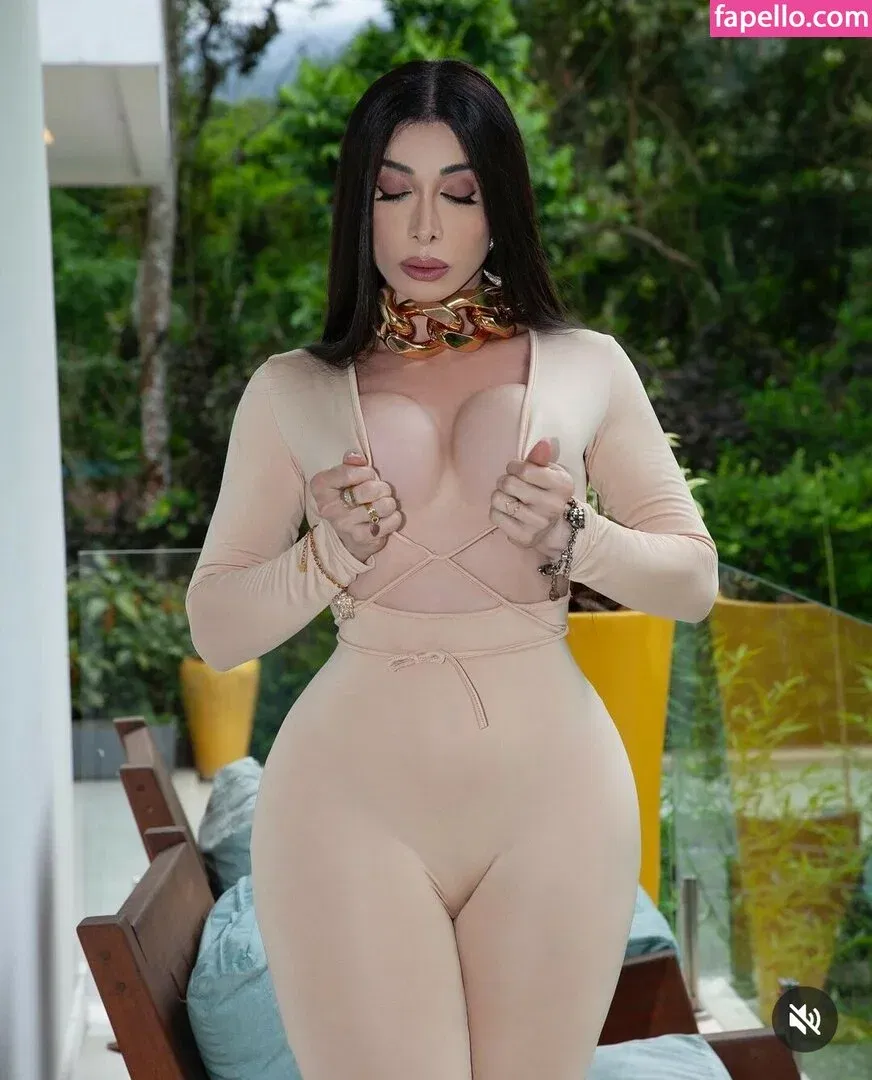 gabriela.bianca Onlyfans Photo Gallery 