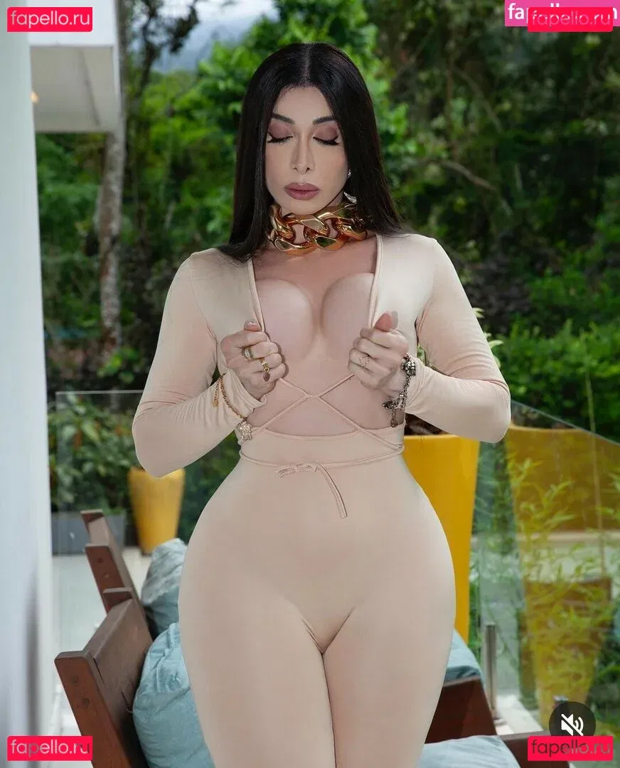 gabriela.bianca Onlyfans Photo Gallery 