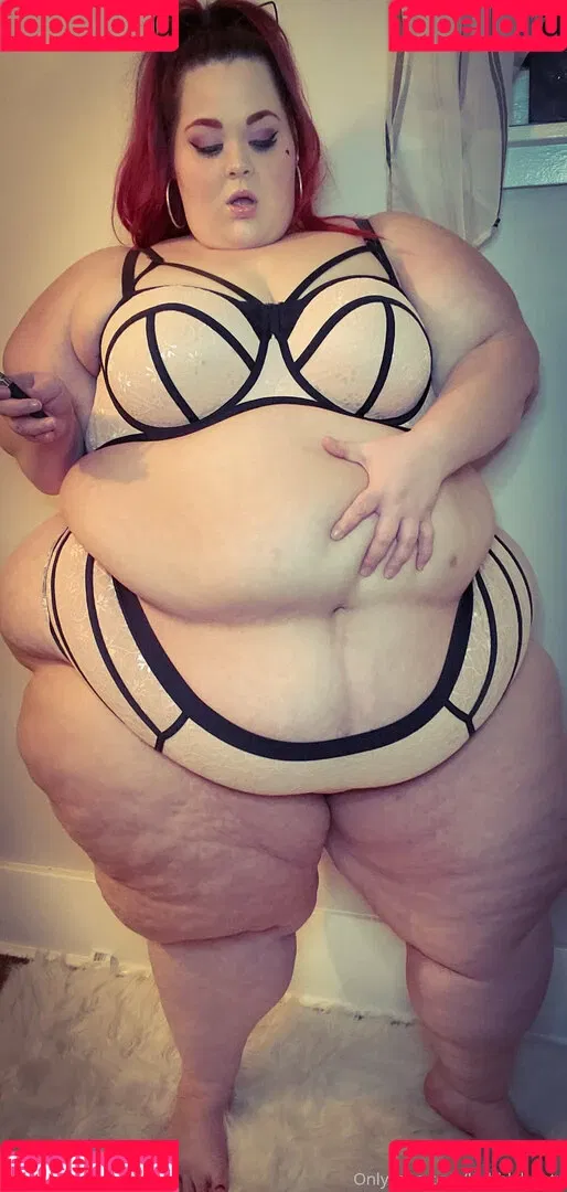 bubblybooty Onlyfans Photo Gallery 