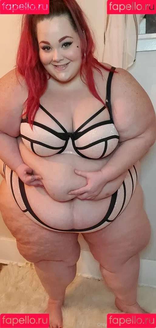 bubblybooty Onlyfans Photo Gallery 