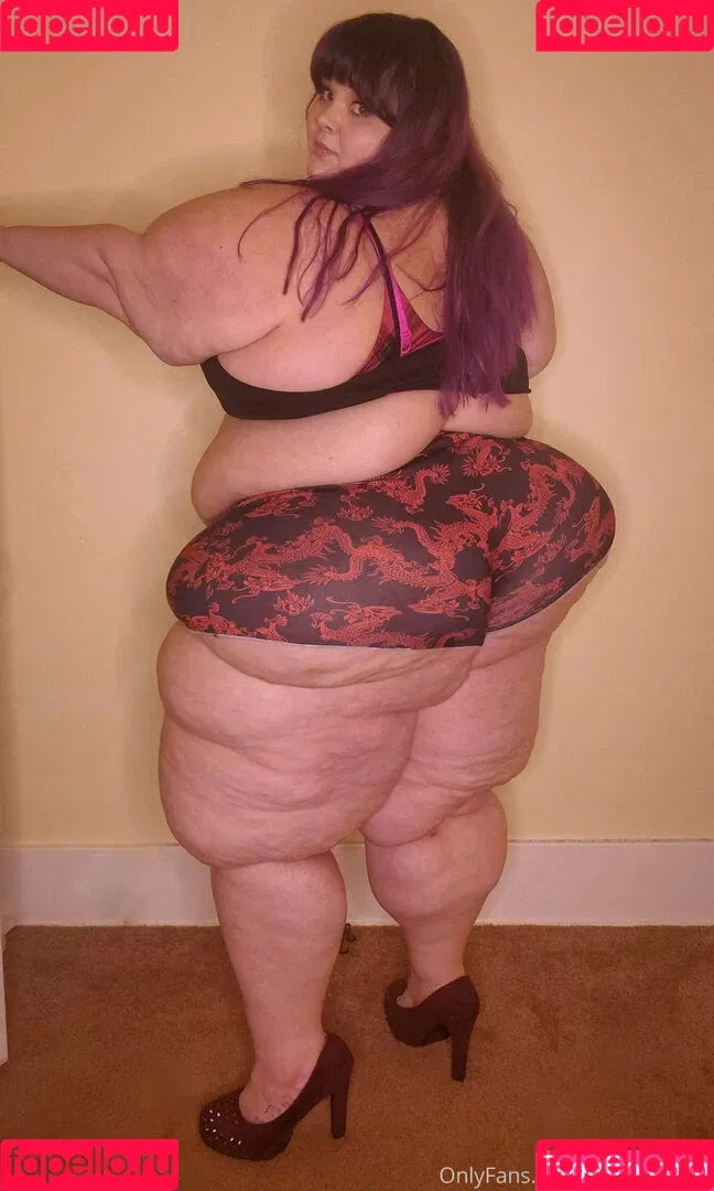 bubblybooty Onlyfans Photo Gallery 