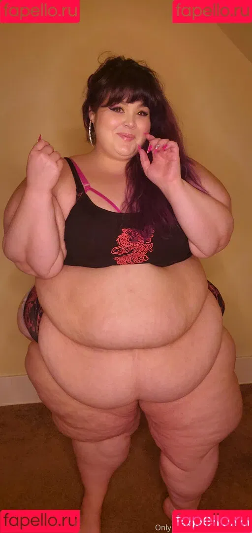 bubblybooty Onlyfans Photo Gallery 