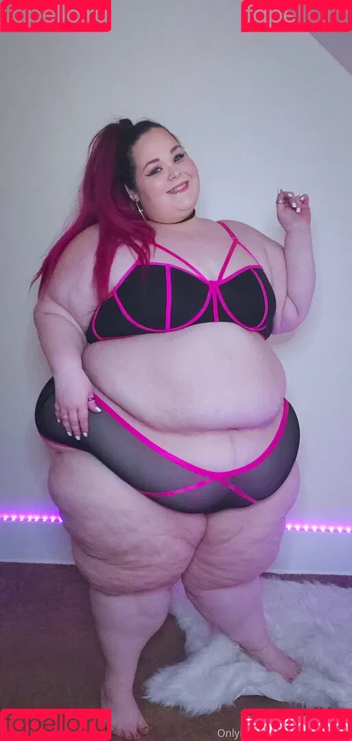 bubblybooty Onlyfans Photo Gallery 