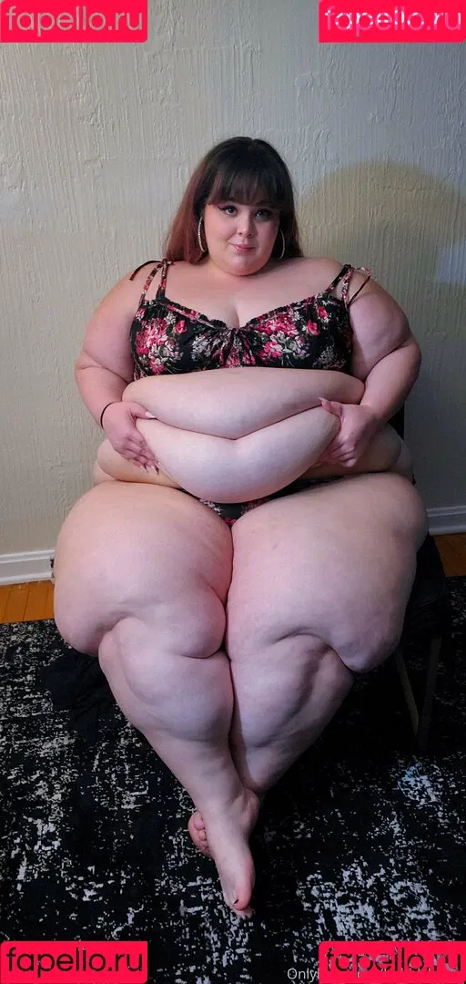 bubblybooty Onlyfans Photo Gallery 