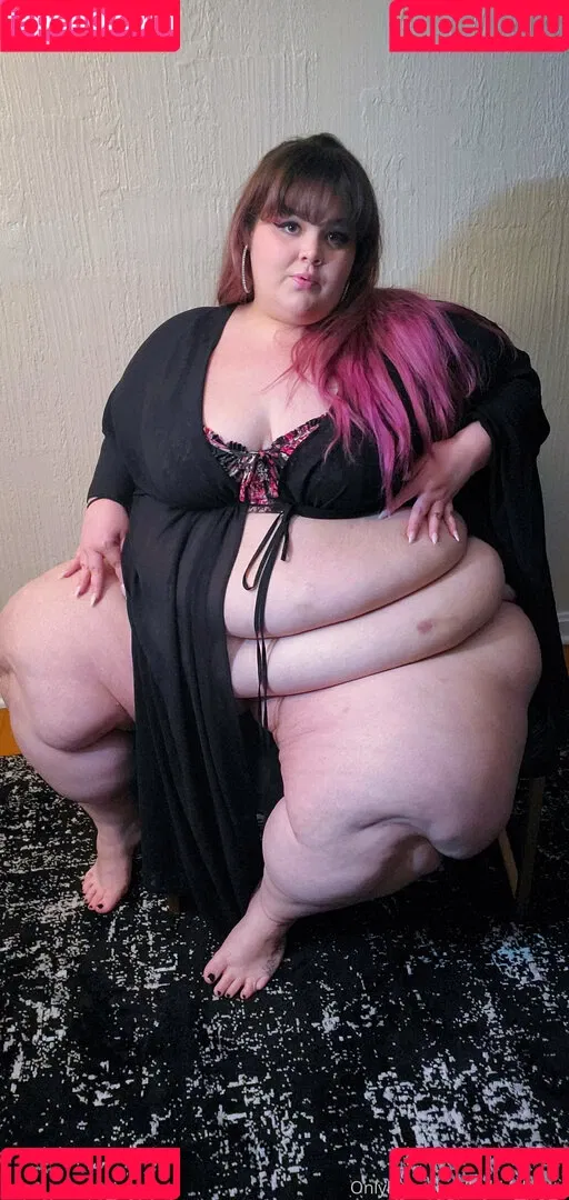 bubblybooty Onlyfans Photo Gallery 