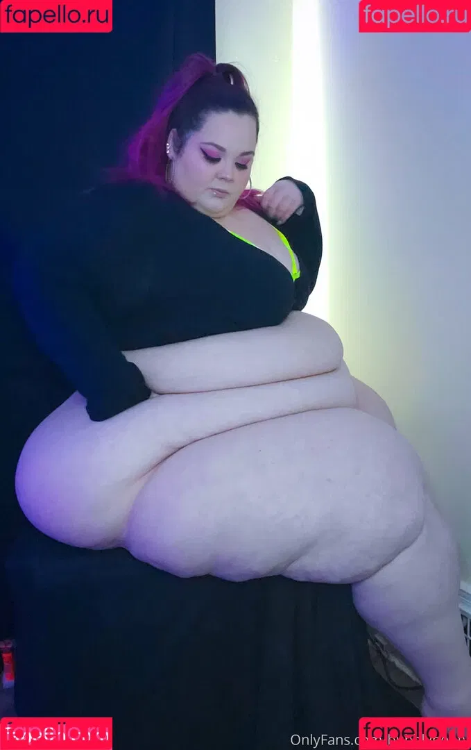 bubblybooty Onlyfans Photo Gallery 