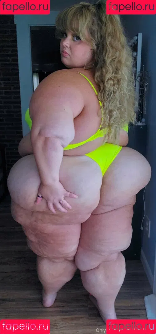 bubblybooty Onlyfans Photo Gallery 