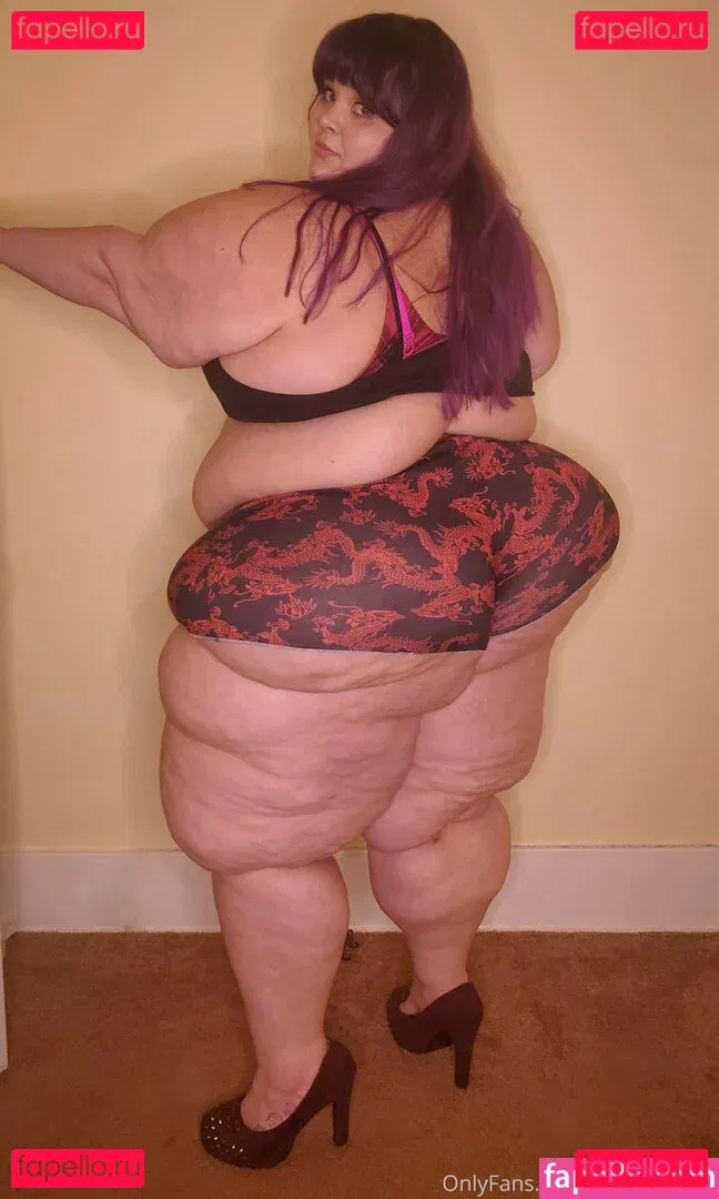 bubblybooty Onlyfans Photo Gallery 