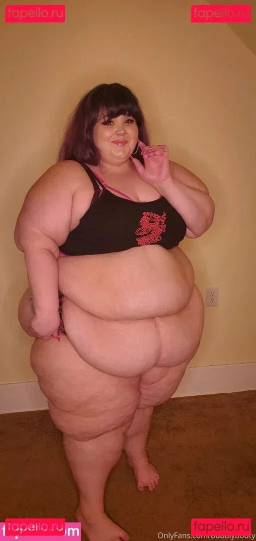 bubblybooty Onlyfans Photo Gallery 