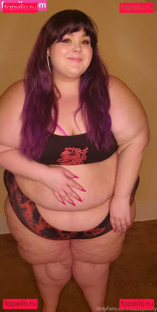 bubblybooty Onlyfans Photo Gallery 