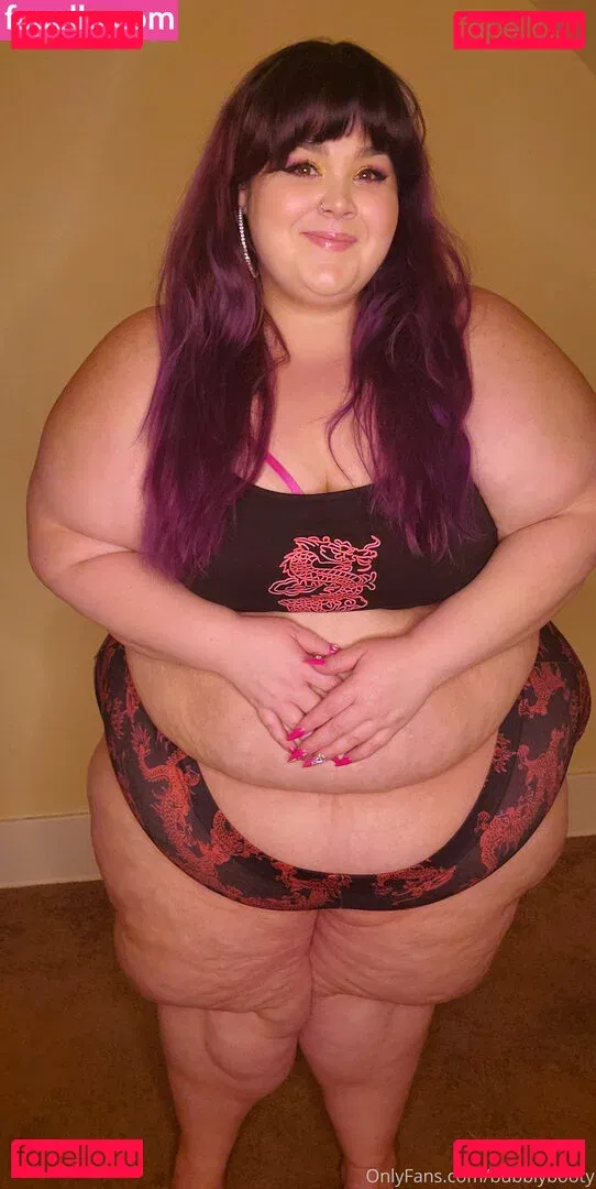 bubblybooty Onlyfans Photo Gallery 