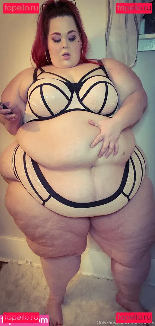 bubblybooty Onlyfans Photo Gallery 