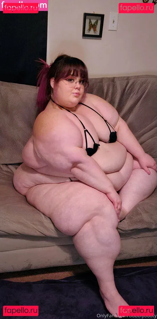 bubblybooty Onlyfans Photo Gallery 