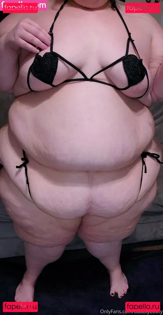 bubblybooty Onlyfans Photo Gallery 