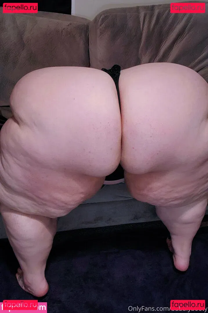 bubblybooty Onlyfans Photo Gallery 
