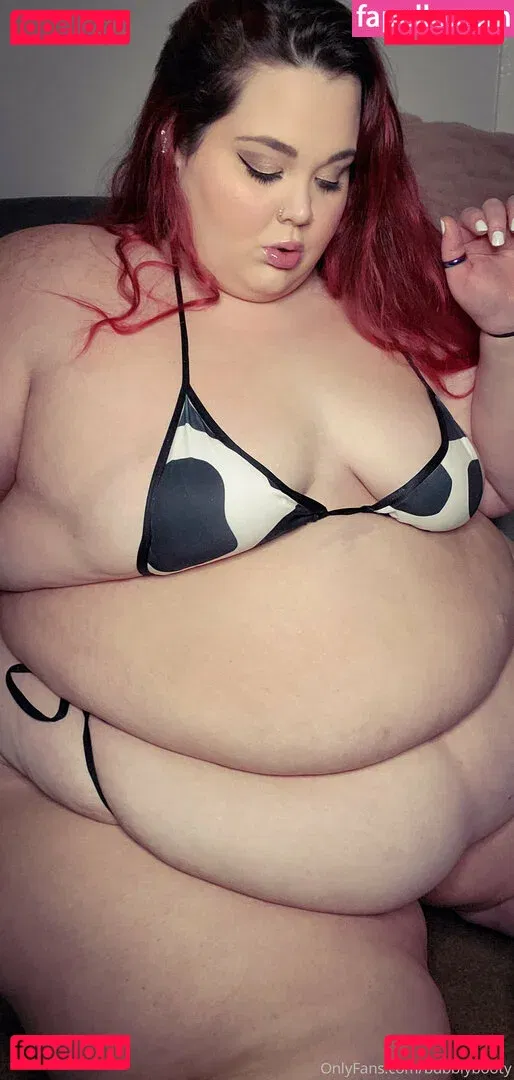 bubblybooty Onlyfans Photo Gallery 