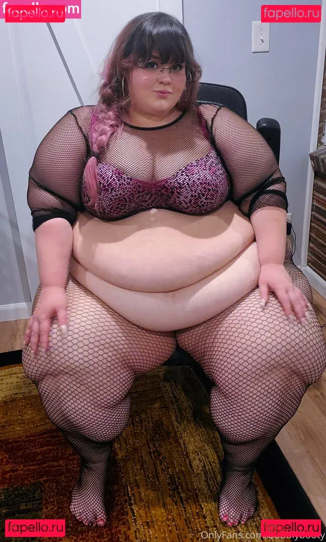 bubblybooty Onlyfans Photo Gallery 