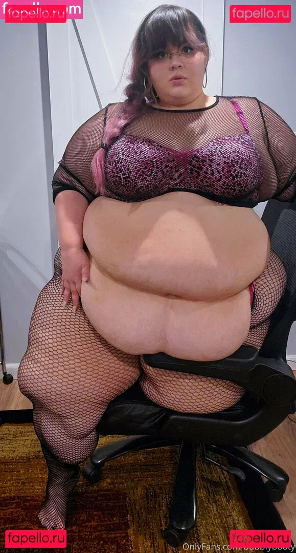 bubblybooty Onlyfans Photo Gallery 