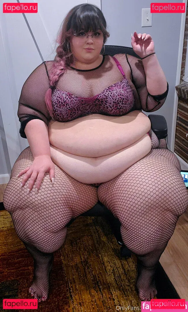 bubblybooty Onlyfans Photo Gallery 