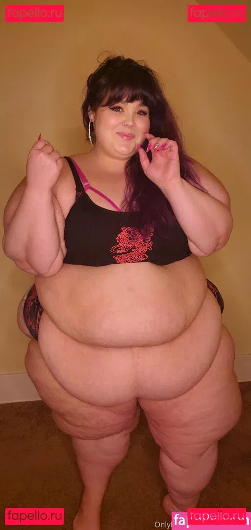 bubblybooty Onlyfans Photo Gallery 