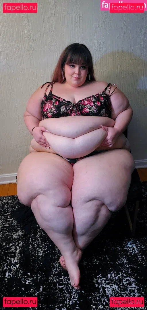 bubblybooty Onlyfans Photo Gallery 