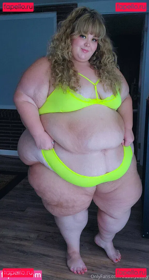 bubblybooty Onlyfans Photo Gallery 