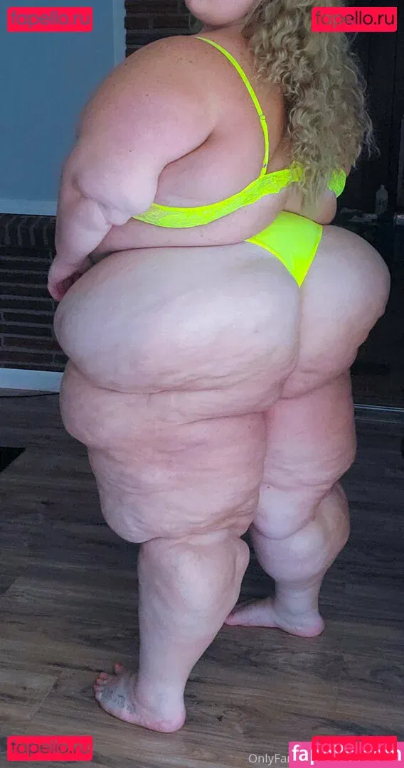 bubblybooty Onlyfans Photo Gallery 