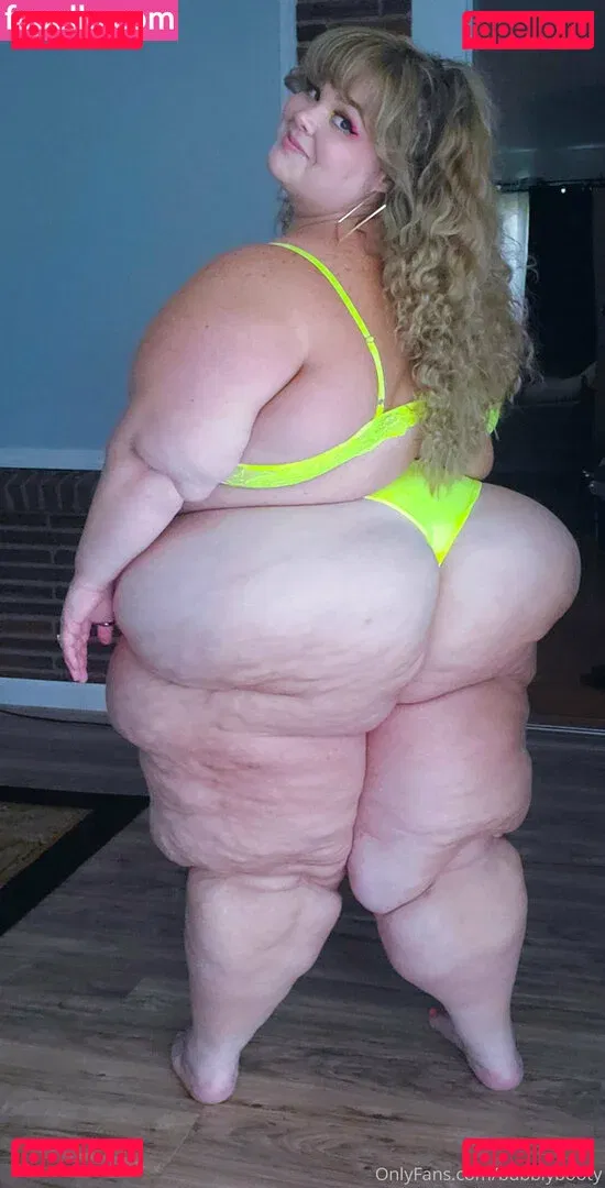 bubblybooty Onlyfans Photo Gallery 