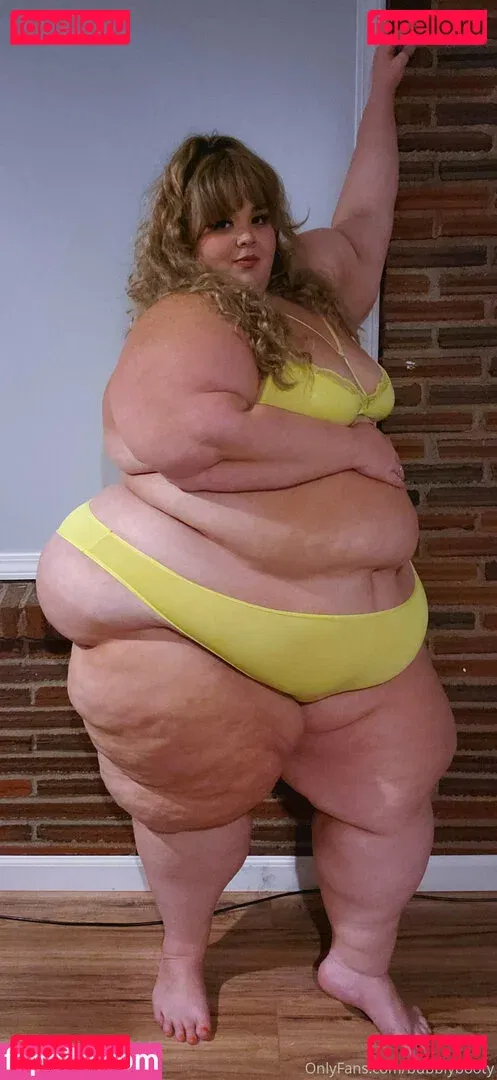 bubblybooty Onlyfans Photo Gallery 