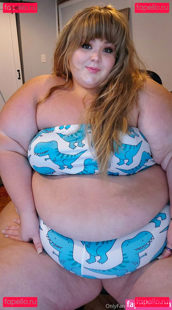 bubblybooty Onlyfans Photo Gallery 