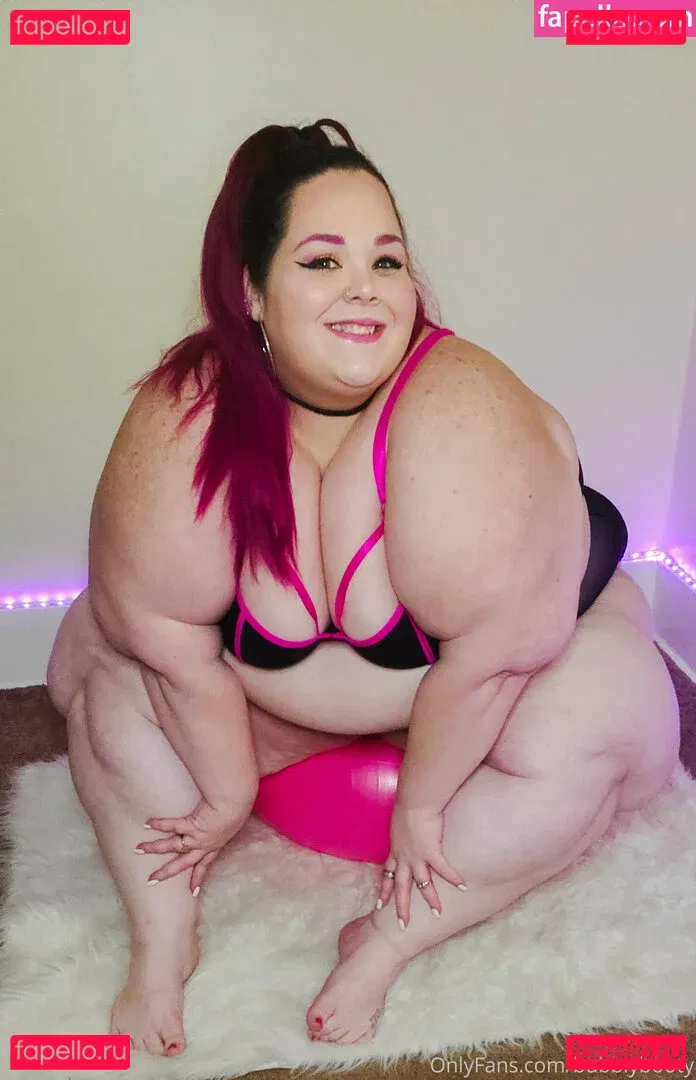 bubblybooty Onlyfans Photo Gallery 