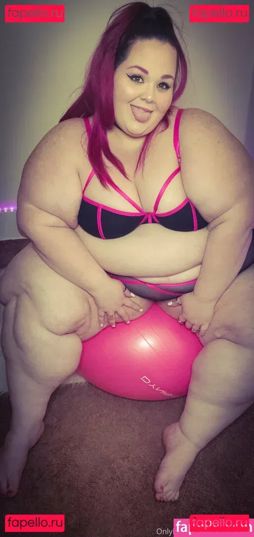 bubblybooty Onlyfans Photo Gallery 