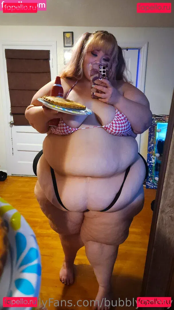 bubblybooty Onlyfans Photo Gallery 