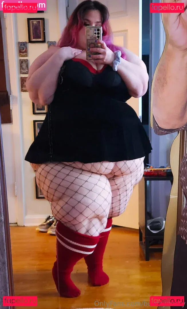 bubblybooty Onlyfans Photo Gallery 