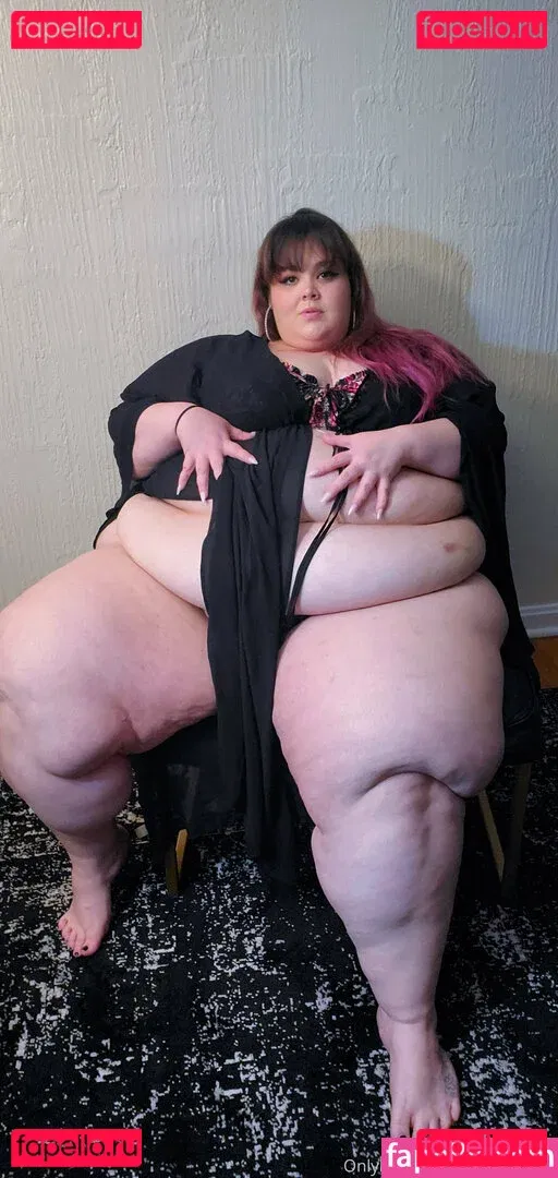 bubblybooty Onlyfans Photo Gallery 