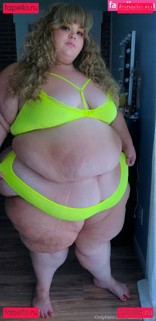 bubblybooty Onlyfans Photo Gallery 