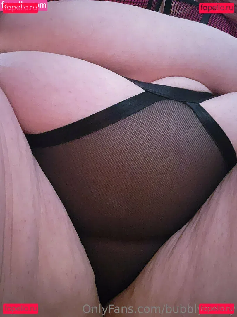 bubblybooty Onlyfans Photo Gallery 