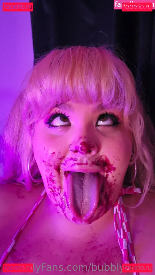 bubblybooty Onlyfans Photo Gallery 