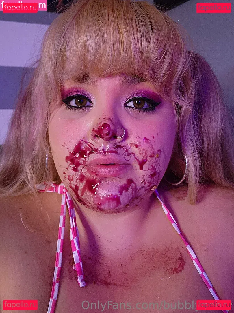 bubblybooty Onlyfans Photo Gallery 