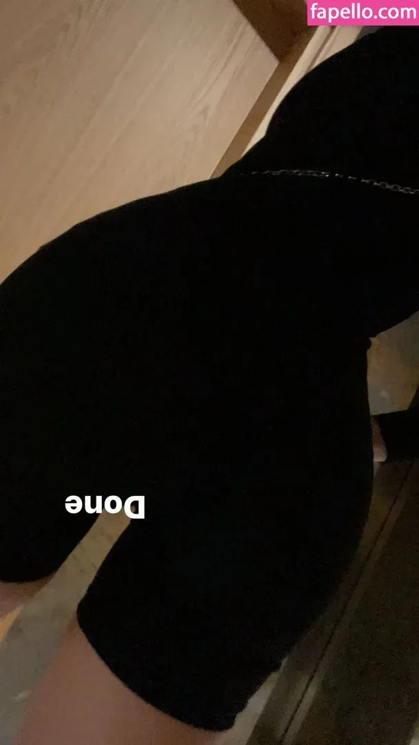 em098 Onlyfans Photo Gallery 