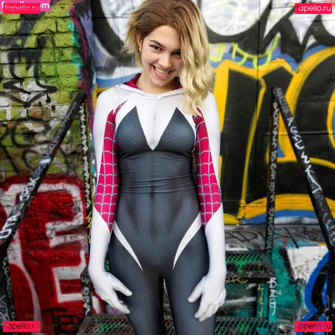 Mina Kess Onlyfans Photo Gallery 