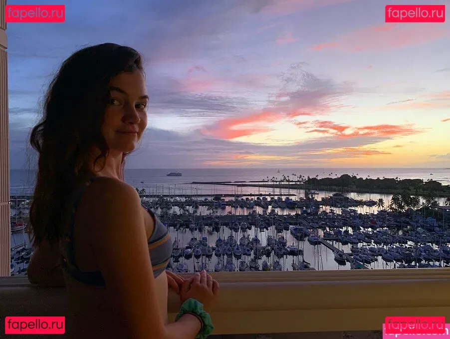 Mina Kess Onlyfans Photo Gallery 