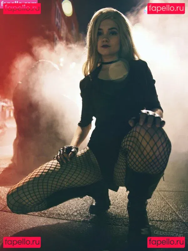 Mina Kess Onlyfans Photo Gallery 