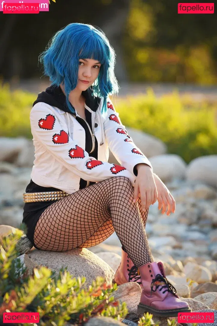 Mina Kess Onlyfans Photo Gallery 