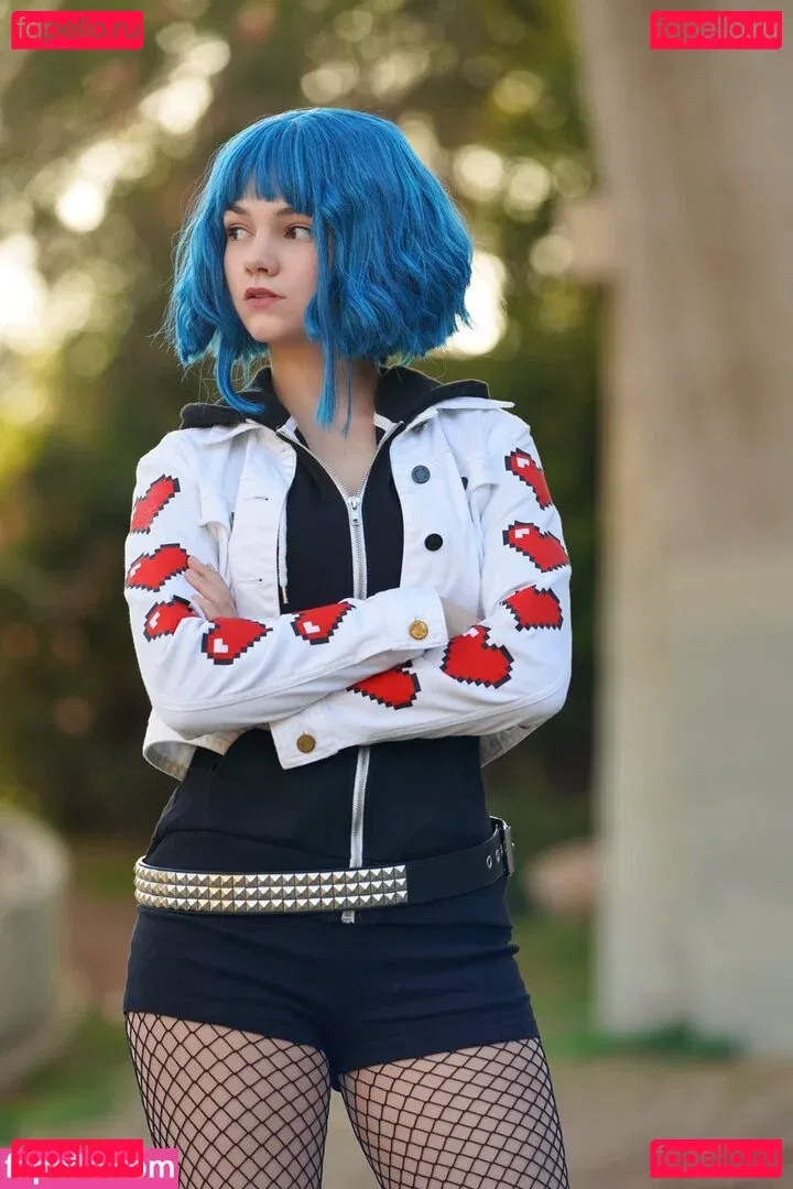 Mina Kess Onlyfans Photo Gallery 