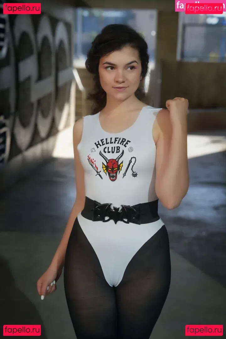 Mina Kess Onlyfans Photo Gallery 