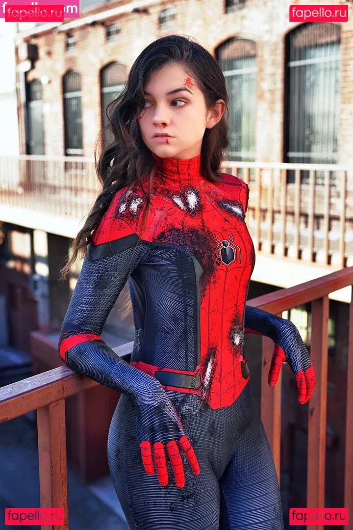 Mina Kess Onlyfans Photo Gallery 