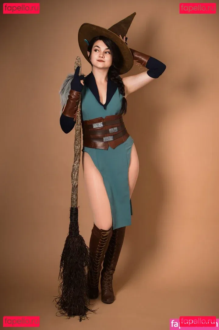 Mina Kess Onlyfans Photo Gallery 