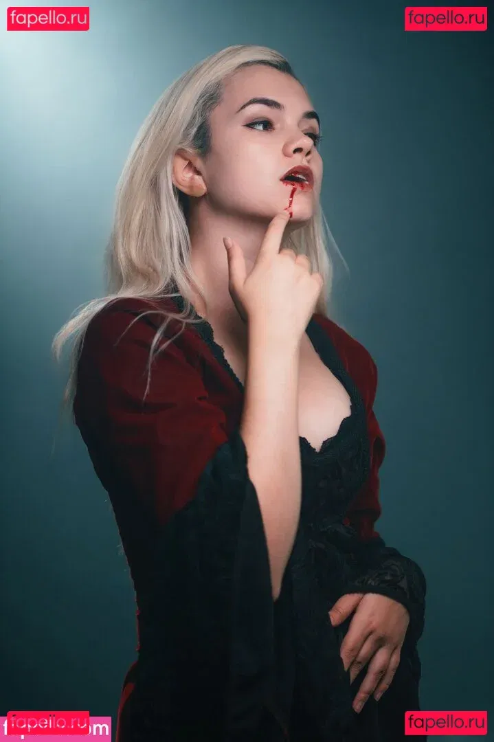 Mina Kess Onlyfans Photo Gallery 