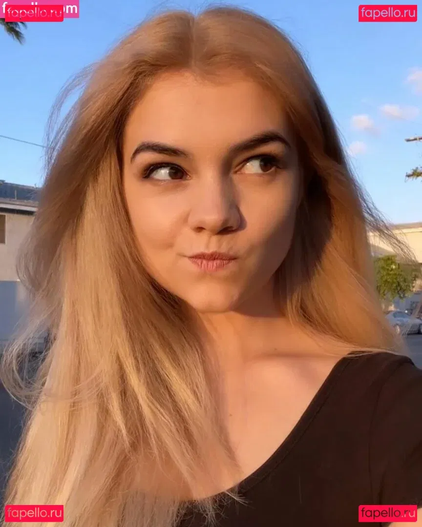 Mina Kess Onlyfans Photo Gallery 